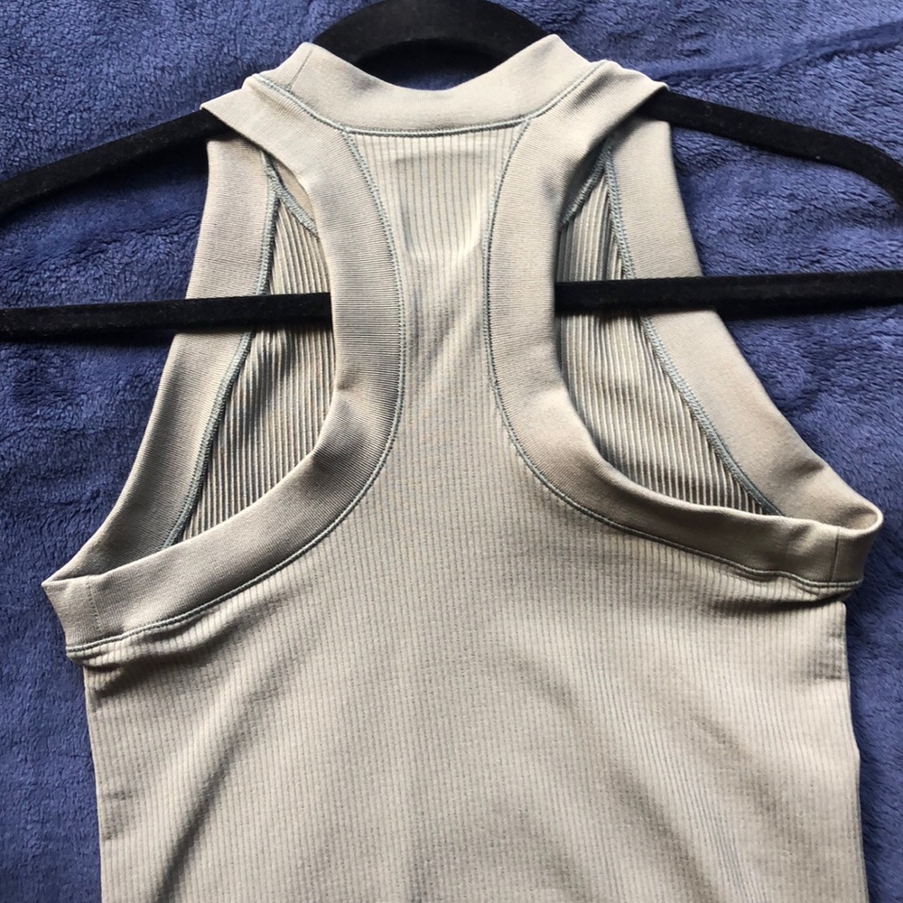 Athleta - Picture 4 of 5